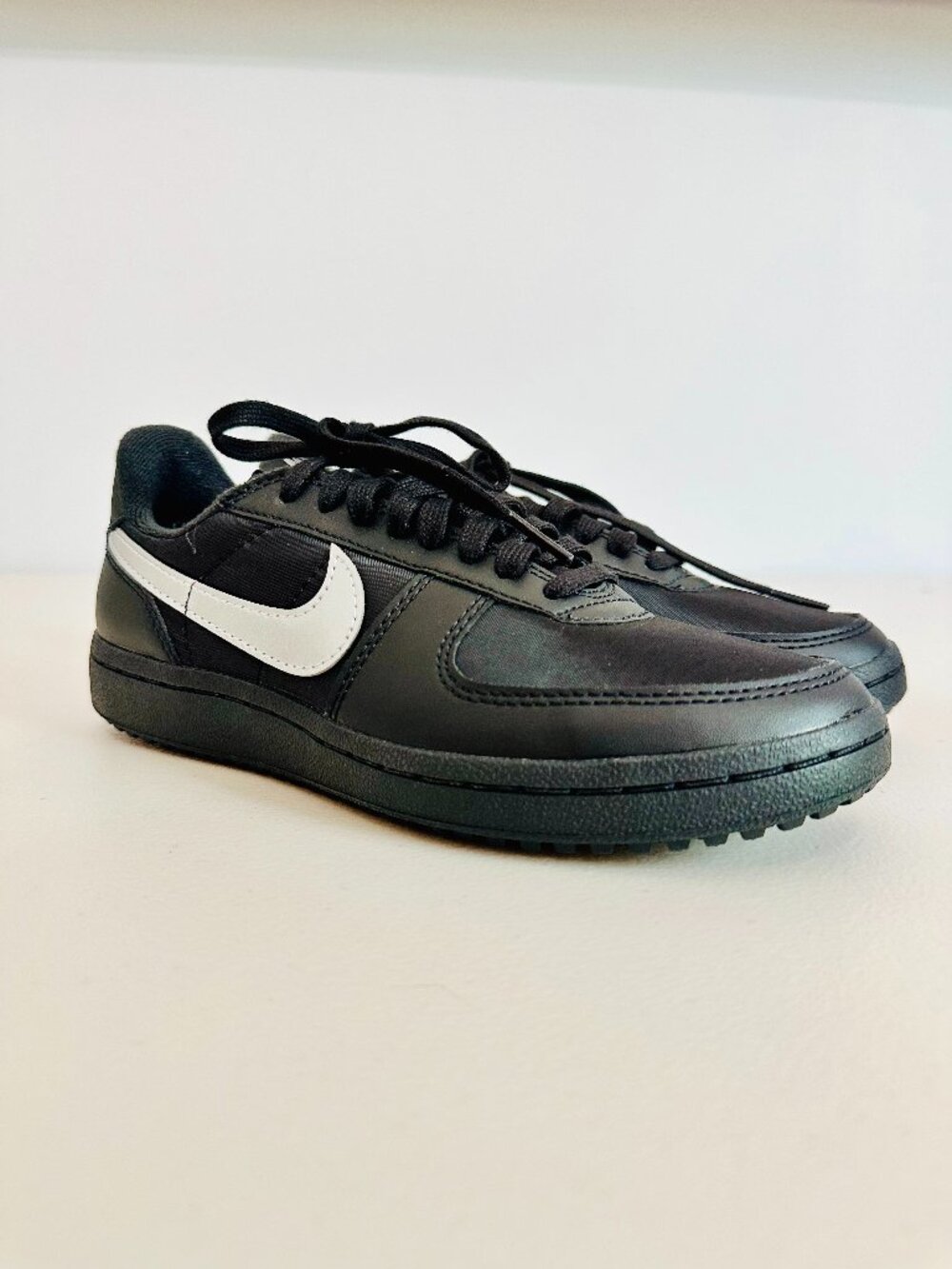 NEW NIKE  FIELD GENERAL 82 BLACK AND METALLIC SILVER GRAY FZ5593-001 SIZE 7